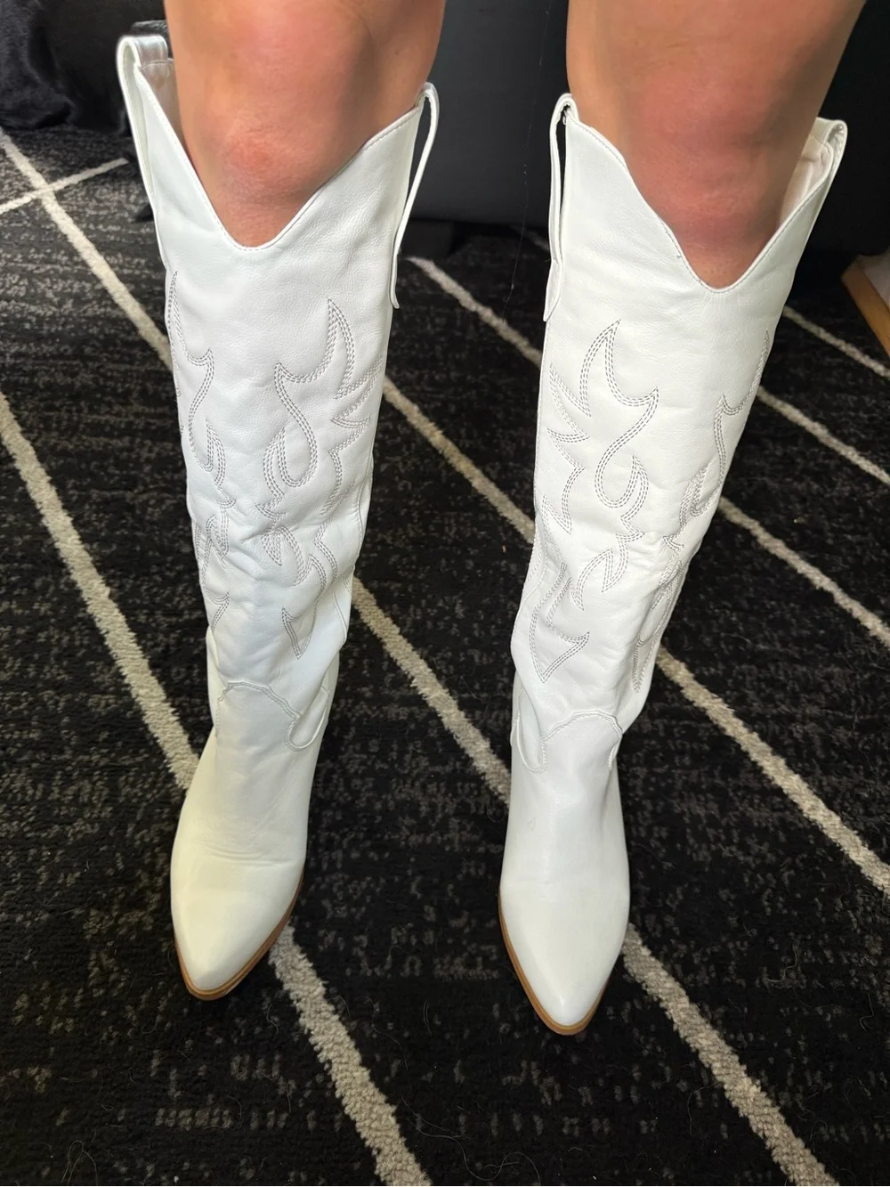 Amazon White Over-the-Knee Western-Inspired Women's Boots